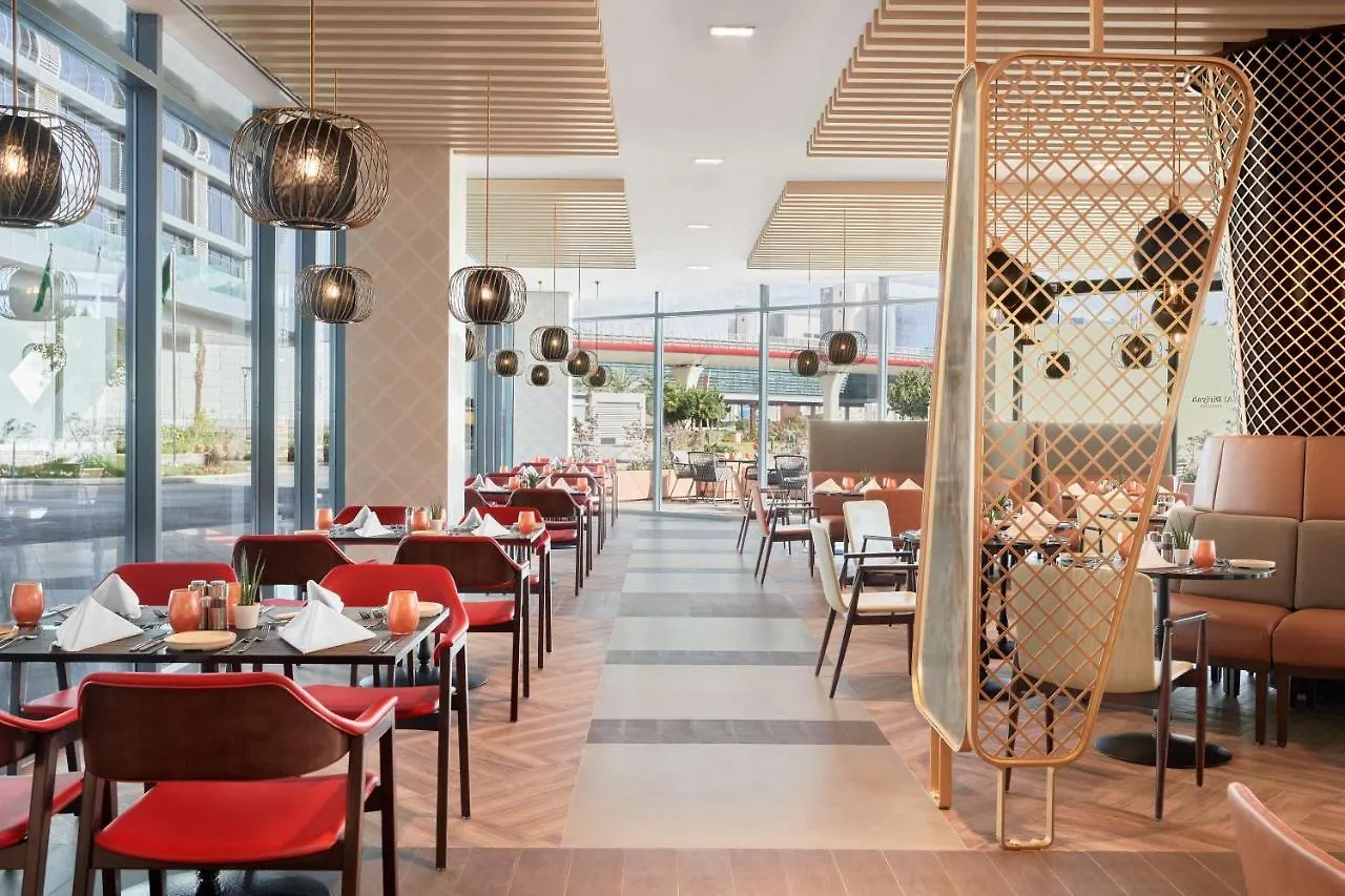 Radisson Blu Hotel Riyadh Convention And Exhibition Center 5*,